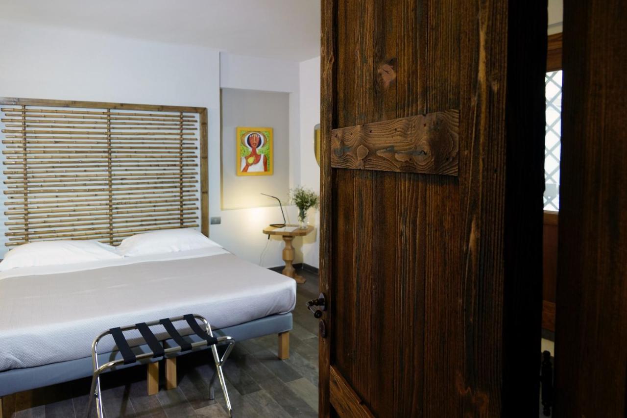 La corte di Bafè B&B Slow Life Zafferana Etnea Esterno foto