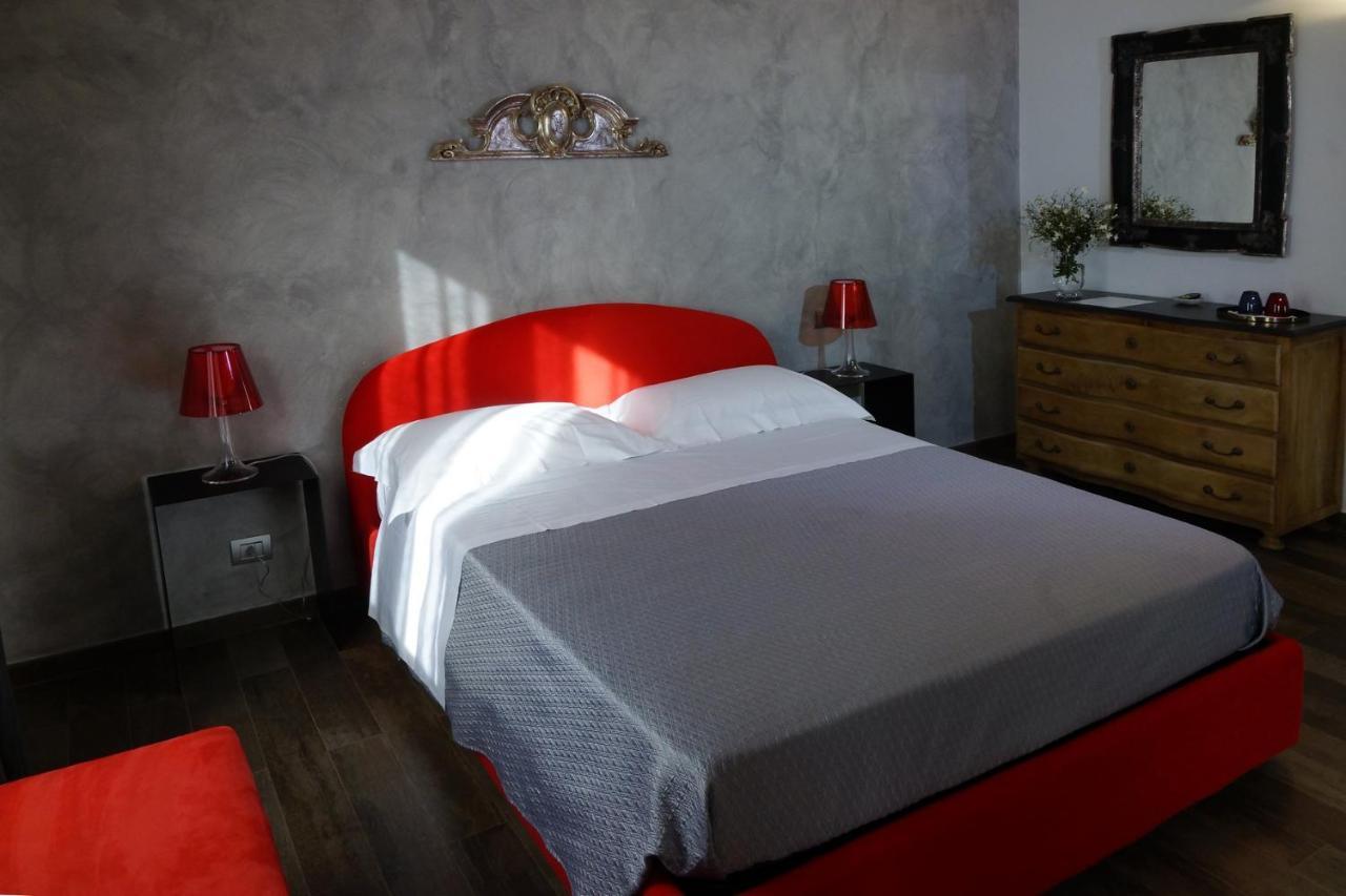 La corte di Bafè B&B Slow Life Zafferana Etnea Esterno foto